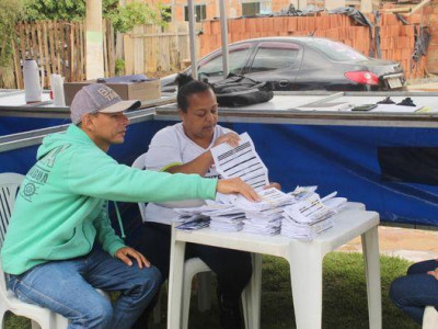 Foto 2 de 2 - Prefeitura de Calçado realiza busca ativa por IPTU no Loteamento São Domingos.
