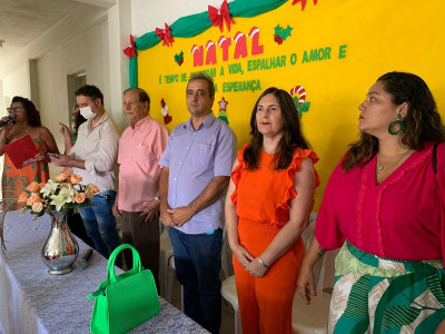 Foto 1 de 3 - Secretaria de Educação de Calçado realiza formatura na E.M. Umbelina Machado, em Airituba