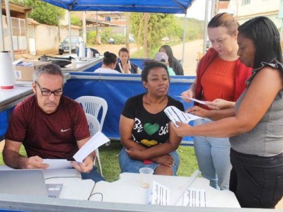 Foto 1 de 2 - Prefeitura de Calçado realiza busca ativa por IPTU no Loteamento São Domingos.