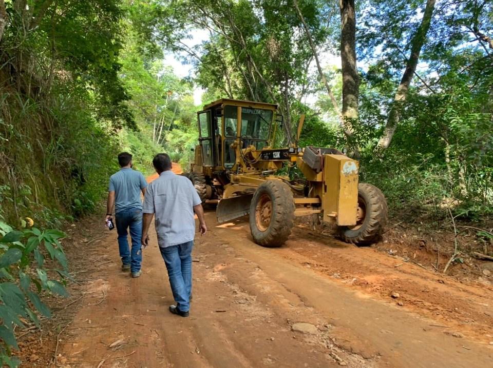 ESTRADA QUE LIGA SÃO JOSÉ DO CALÇADO A BONSUCESSO PASSA POR TRABALHOS DE RECUPERAÇÃO.