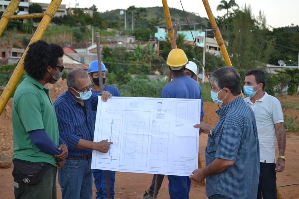 OUTRA GRANDE OBRA: ÁREA ESCOLHIDA PARA CONSTRUÇÃO DO CREAS PASSA POR SONDAGEM DE SOLO