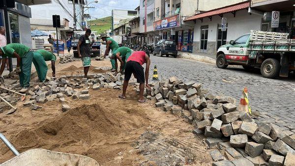 Prefeitura de Calçado inicia reforma do calçamento do Centro