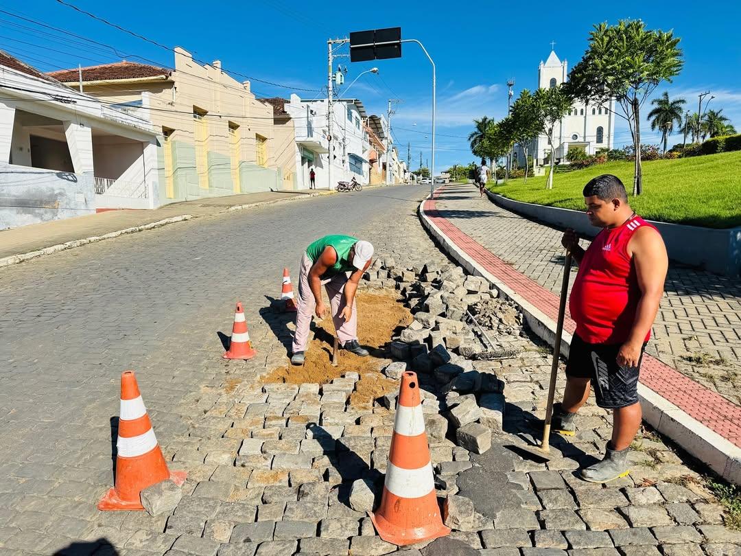 Reparos foram realizados nos arredores da principal praça de São José do Calçado