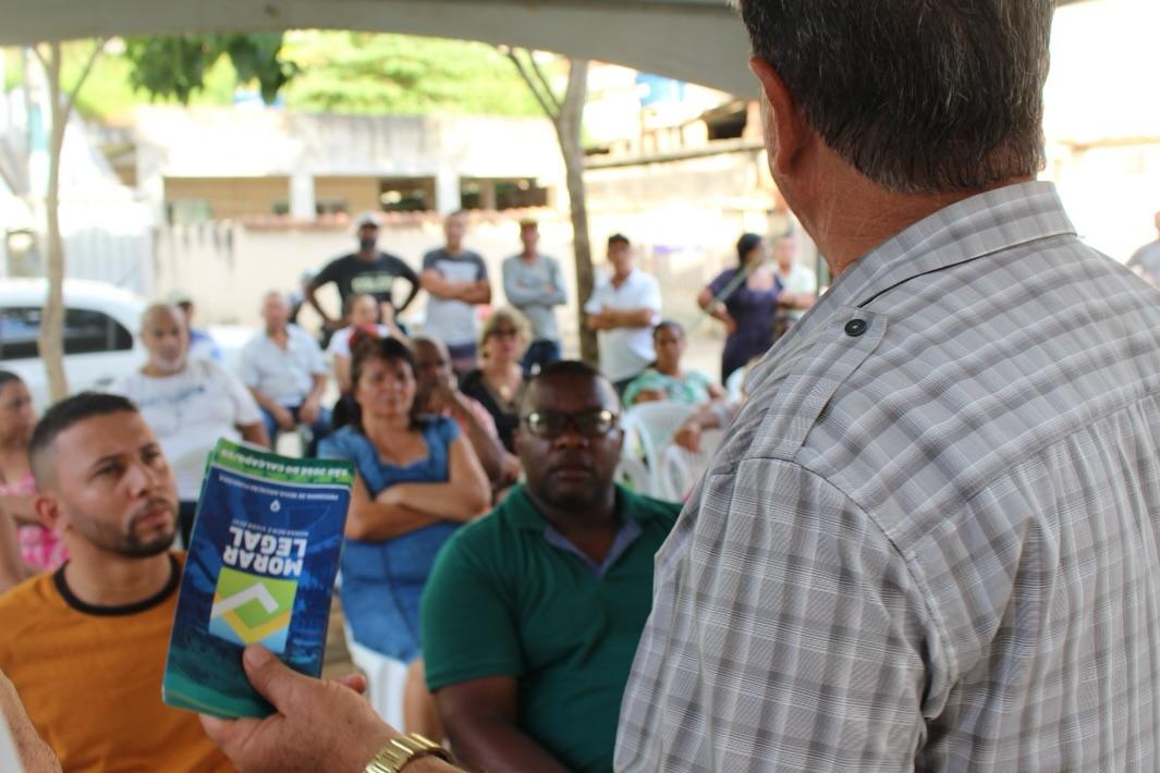 Reunião de esclarecimento para os moradores do bairro São Domingos sobre a Regularização Fundiária