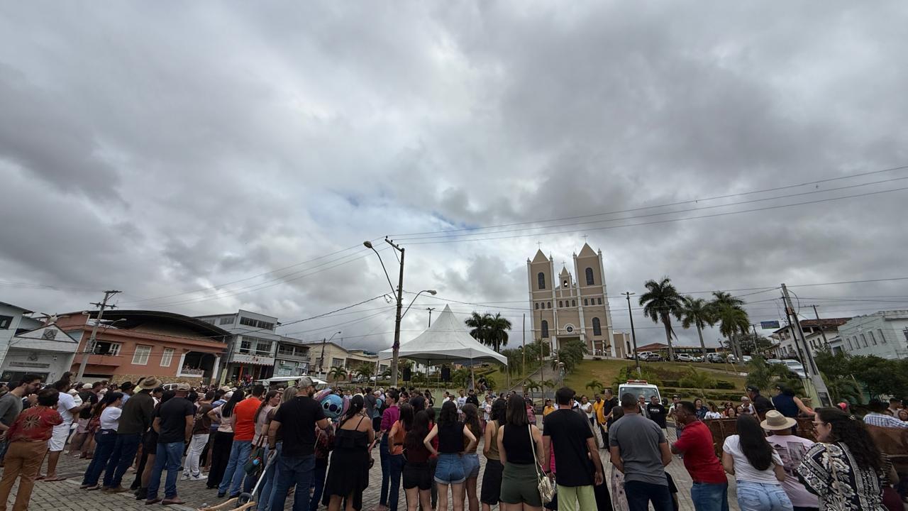 Desfile de Carro de Boi marca história em São José do Calçado