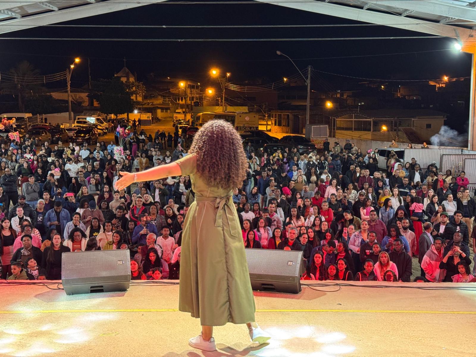 São José do Calçado celebra o Dia do Evangélico com fé, união e grande show musical